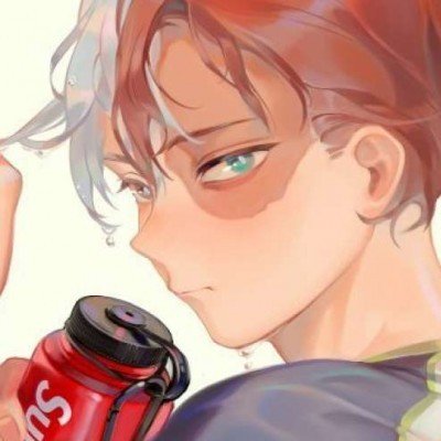 提车第1天开沟里女子淡定合影